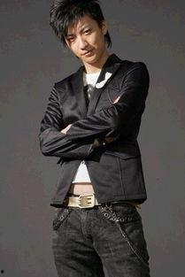 今年2007的男明星,盘点那些年惊艳荧屏的帅气面孔