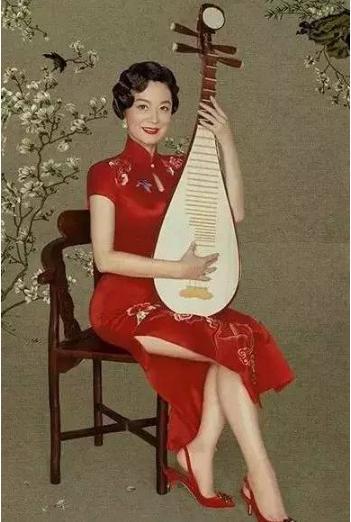 娱乐吃瓜君旗袍小花